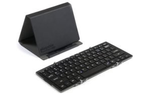 Plugable Foldable Keyboard Compatible for iPhones-min