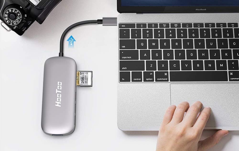 USB C Hub, HooToo 6-in-1 USB C-min