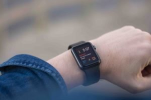 Apple watch series 3 deal amazon-min