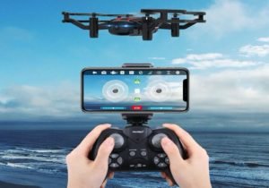 AKASO A21 Mini Quadcopter Drone Camera Live Video-min (1)