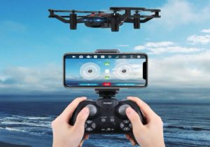 AKASO A21 Mini Quadcopter Drone Camera Live Video-min (1)