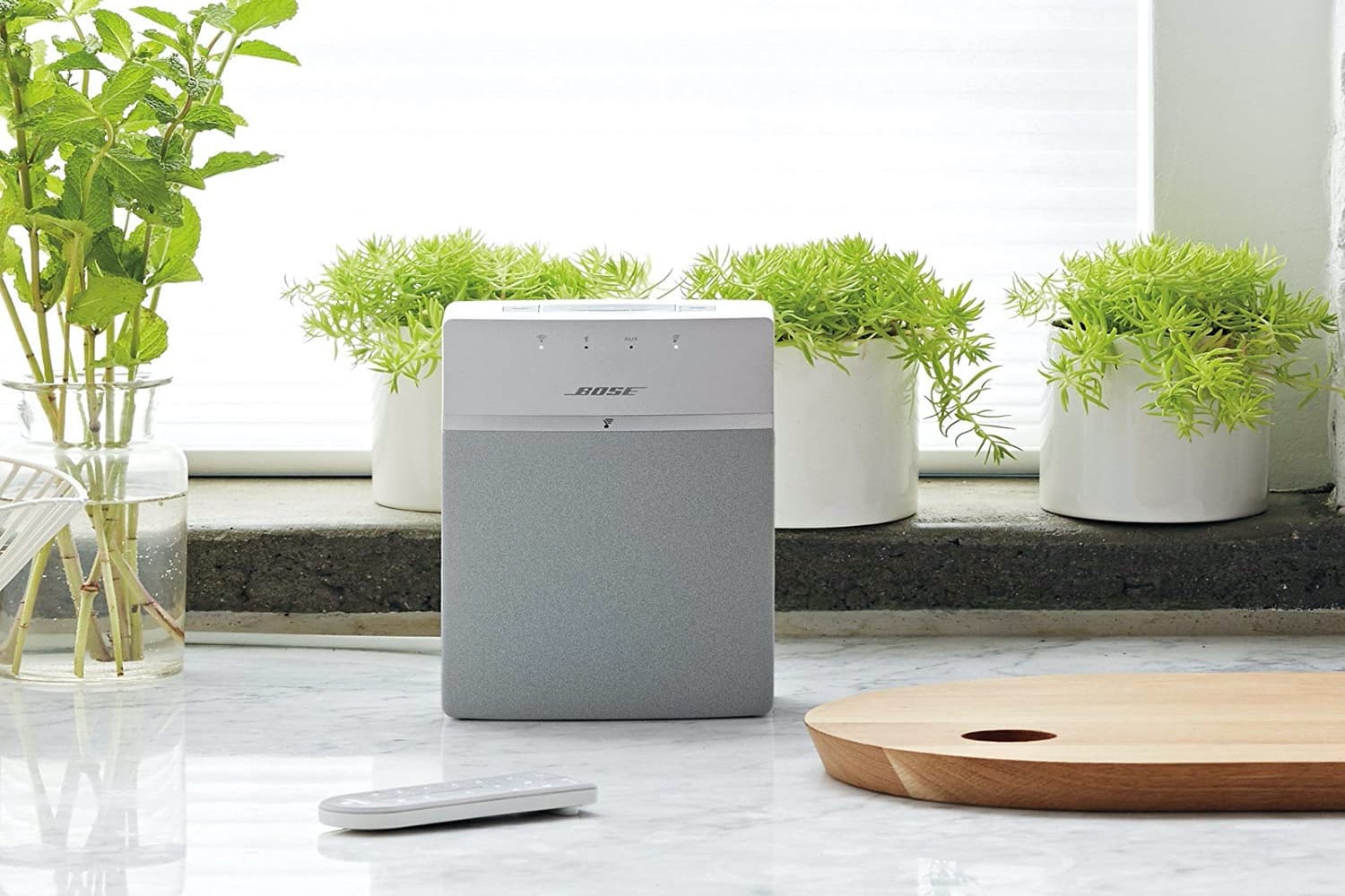 Bose SoundTouch 10 wireless speaker-min (1)