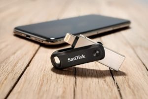 _SanDisk 256GB iXpand Flash Drive-min
