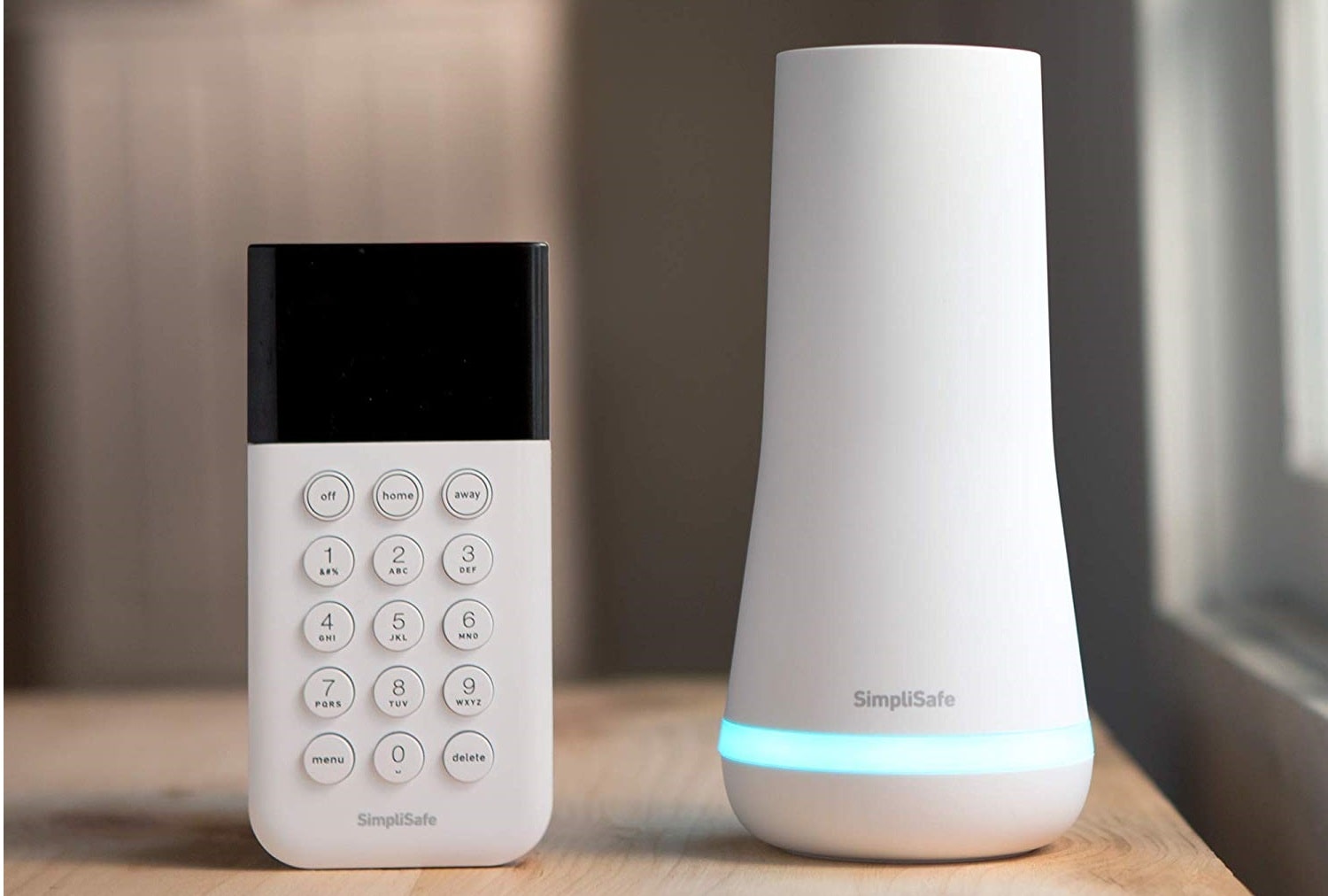 SimpliSafe 8 Piece Wireless Home Security-min