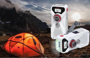 Eton Hand Turbine Weather Radio with USB Smartphone Charger-min