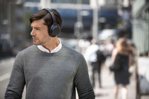 SONY WH-1000XM3 Wireless Noise canceling Stereo Headset-min