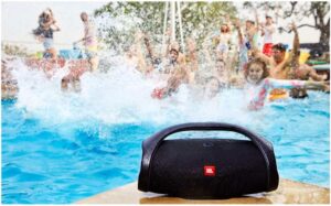 JBL Boombox 2