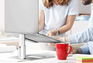 Soundance Adjustable Laptop Stand