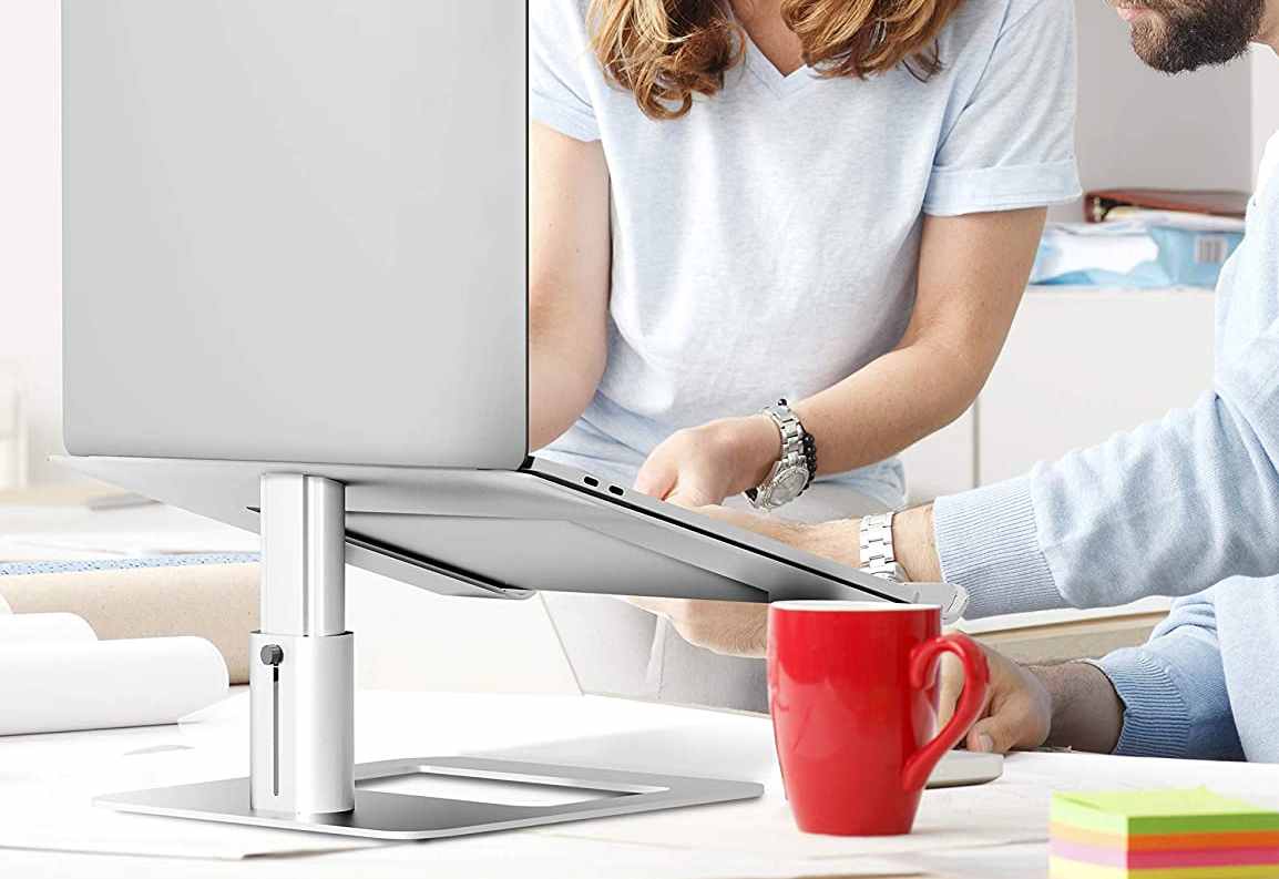 Soundance Adjustable Laptop Stand