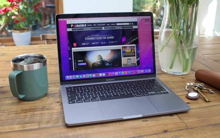 Apple's brand-new M2 MacBook Pro 256GB