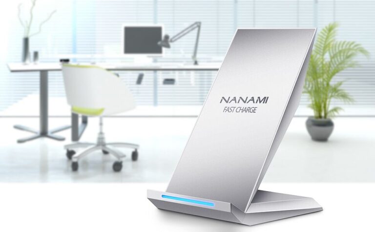 NANAMI Qi Certified Wireless Charging Stand