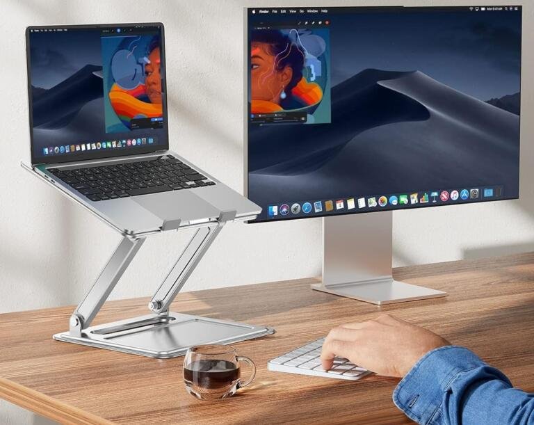 adjustable-laptop-stand