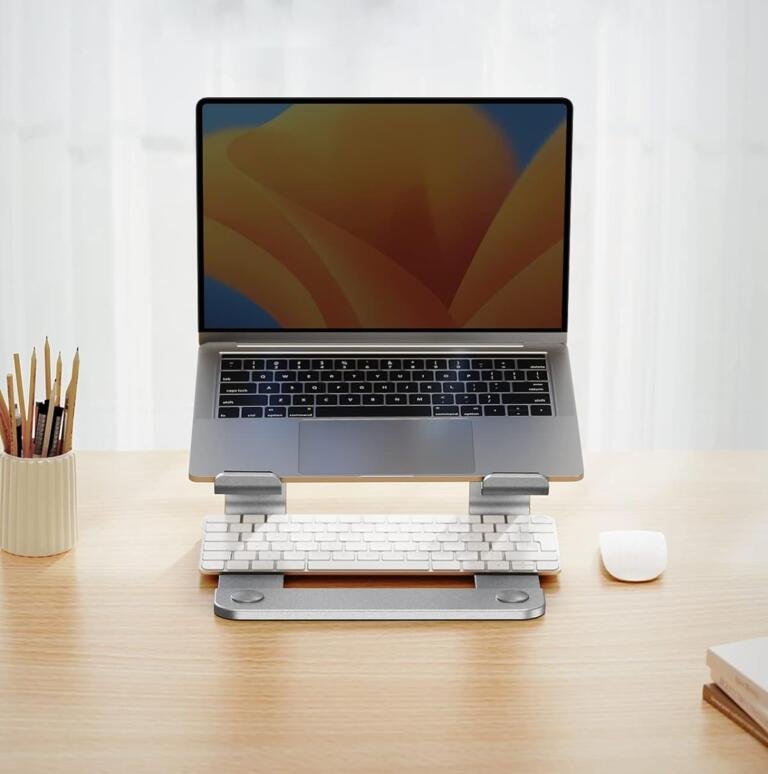Laptop-Stand-for-desk